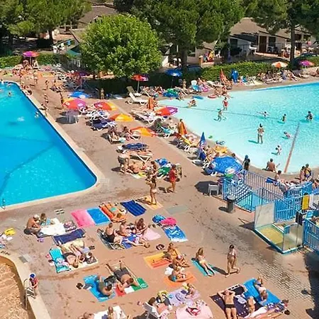 Resort Sisan Family