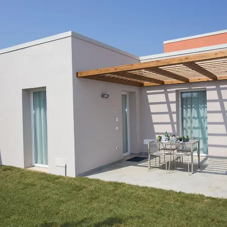 Курортный комплекс Sisan Family 4*