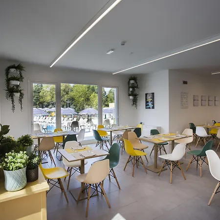 Ośrodek wypoczynkowy Sisan Family 4*